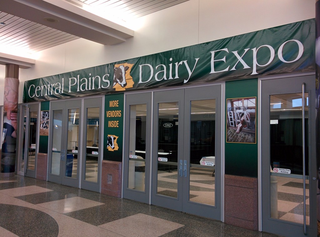 Central Plains Dairy Expo Paul M. Fricke Ph.D.